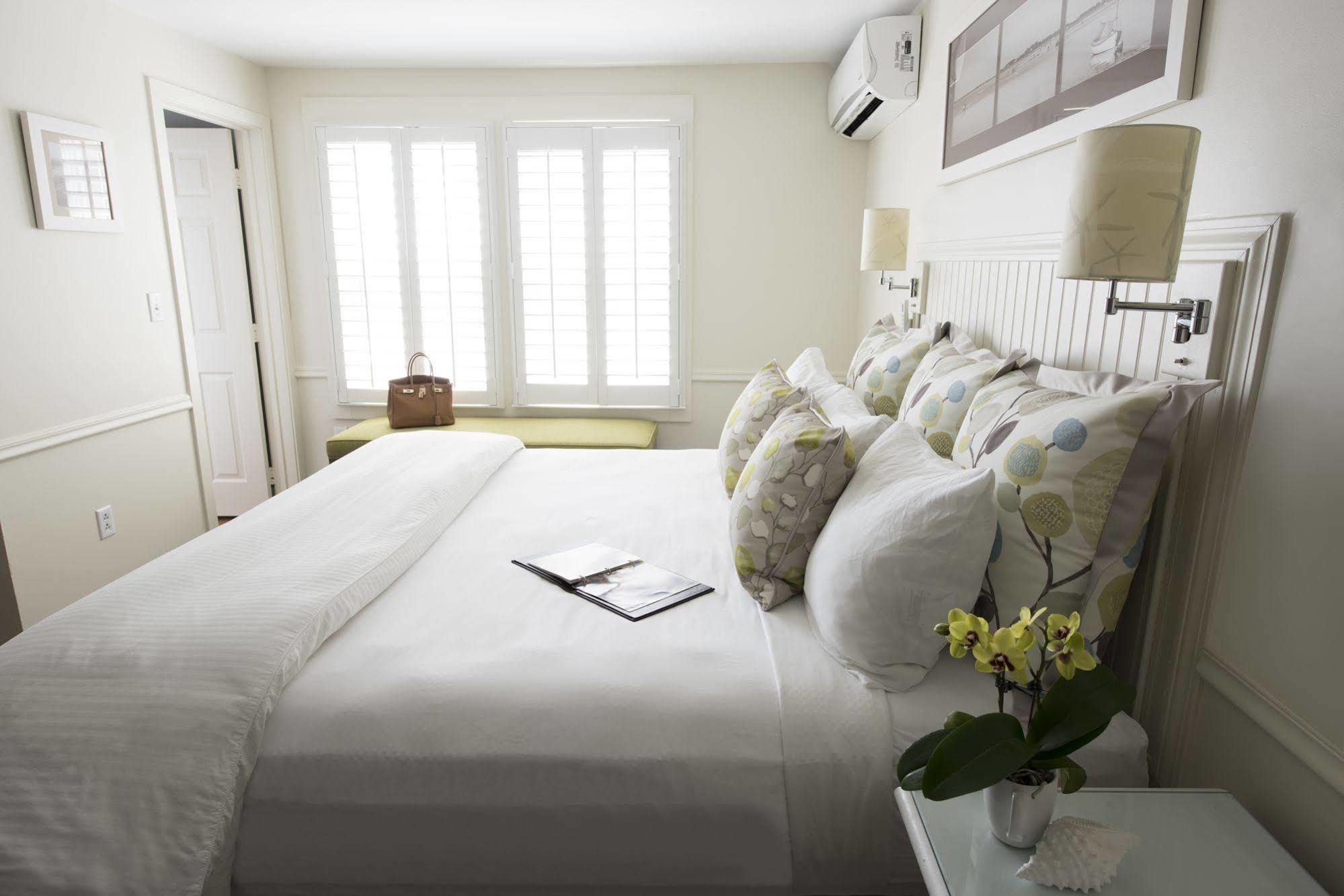 Vineyard Square Hotel And Suites إدغارتاون المظهر الخارجي الصورة