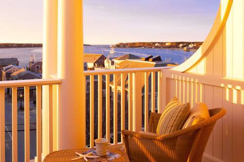 Vineyard Square Hotel And Suites إدغارتاون الغرفة الصورة